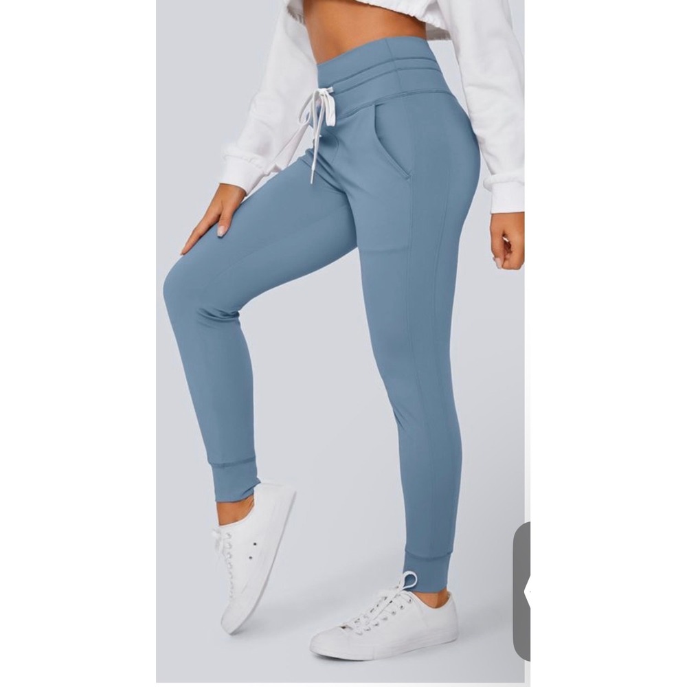 Halara Women Blue High Waisted Jogger Pants Petite Medium NWT TZQHV